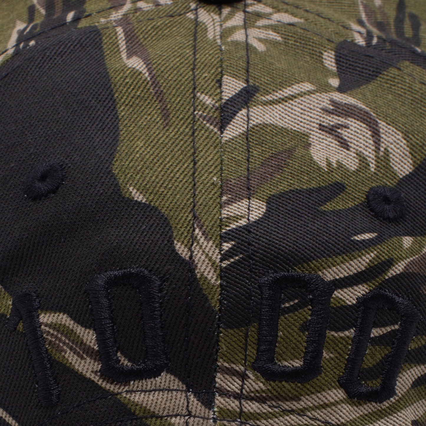 GX1000 Hat Tiger Camo / Black