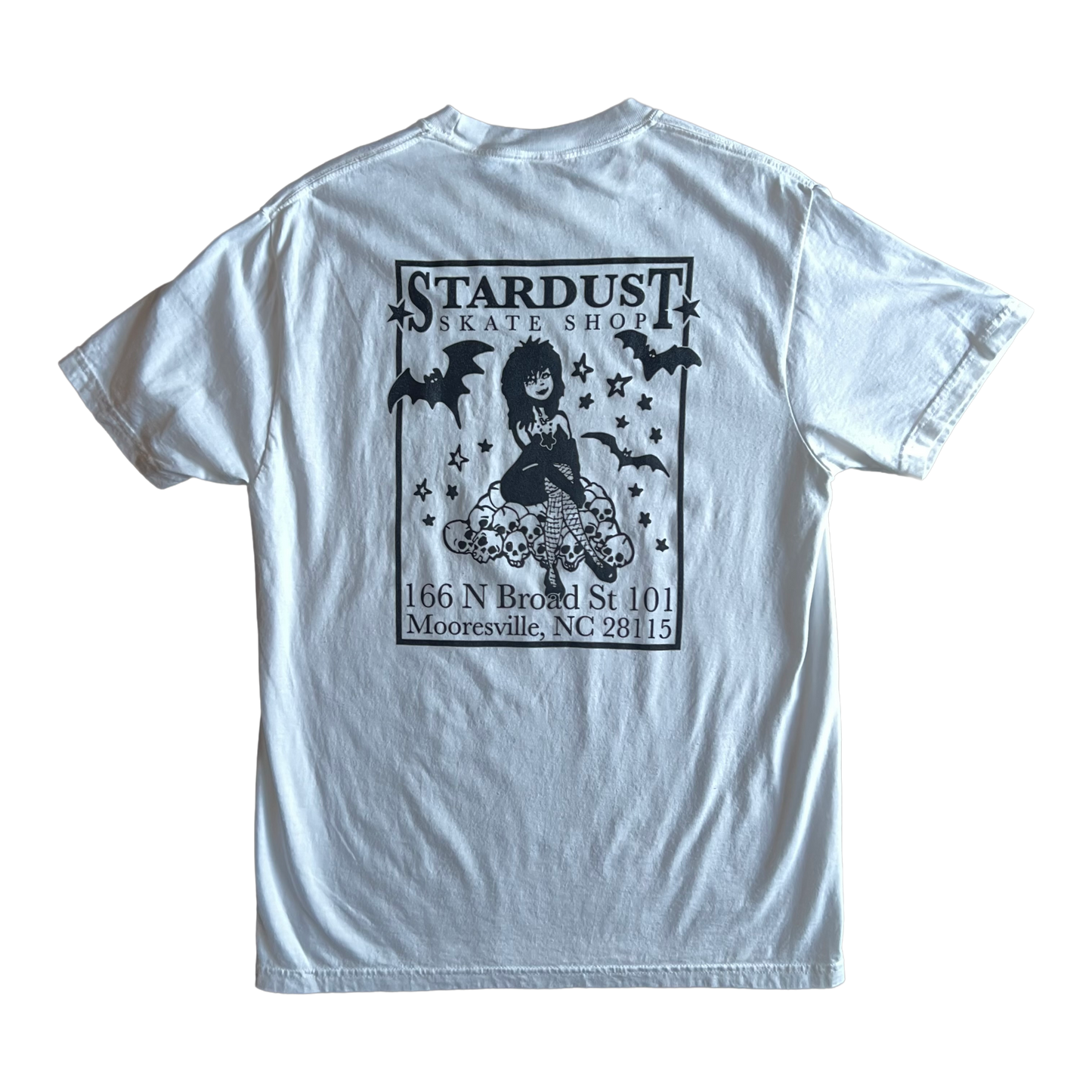 Stardust "Goth Girl" Garment-Dyed Tee 033.3 White / Black