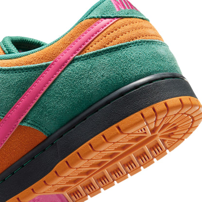 Nike SB Dunk Low Pro Green Noise / Watermelon - Light Curry HQ1625-301