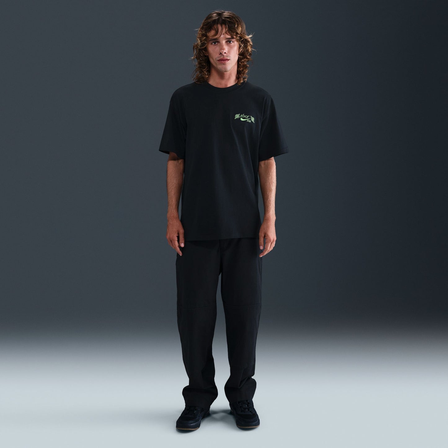 Nike SB Max90 "Vase" Skate T-Shirt Light Black HV2201-010