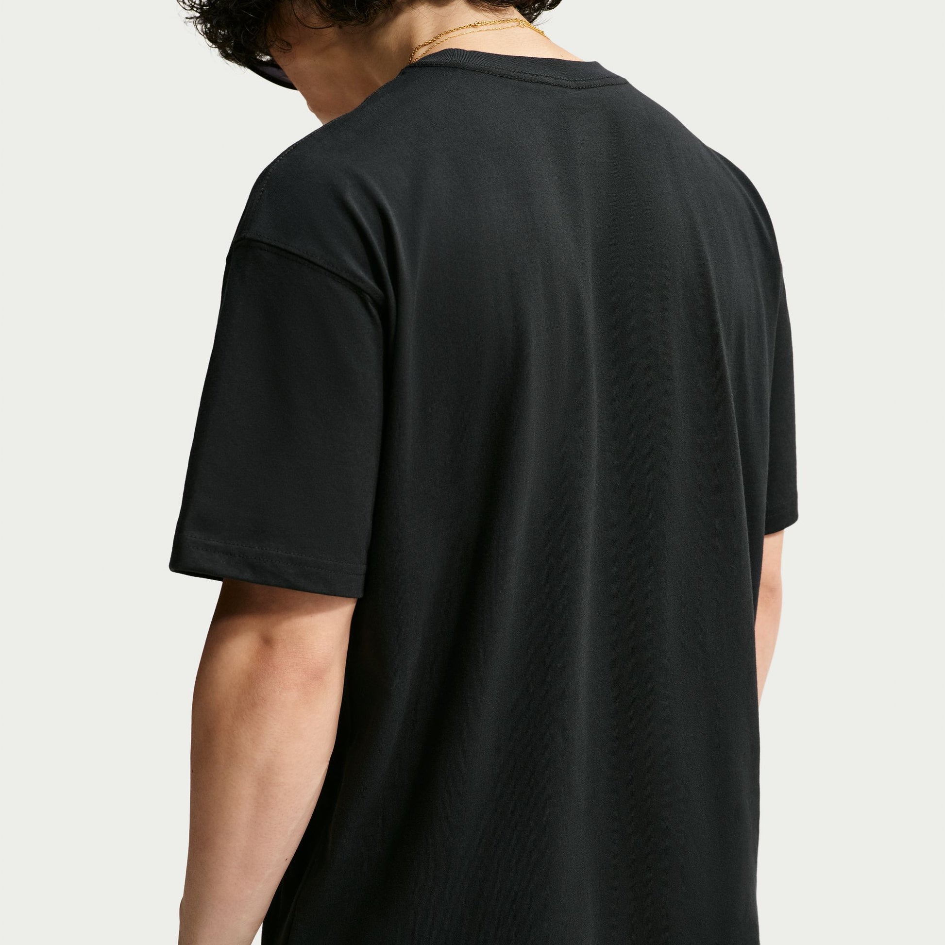 Nike SB Goth Logo Skate T-Shirt Black IM4428-010