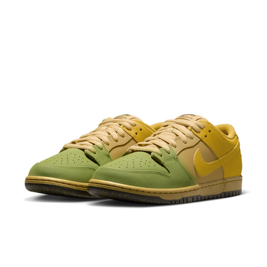 Nike SB Dunk Low Pro "Hatch Chili" Saffron Quartz / Saffron Quartz - Pear IO0427-300