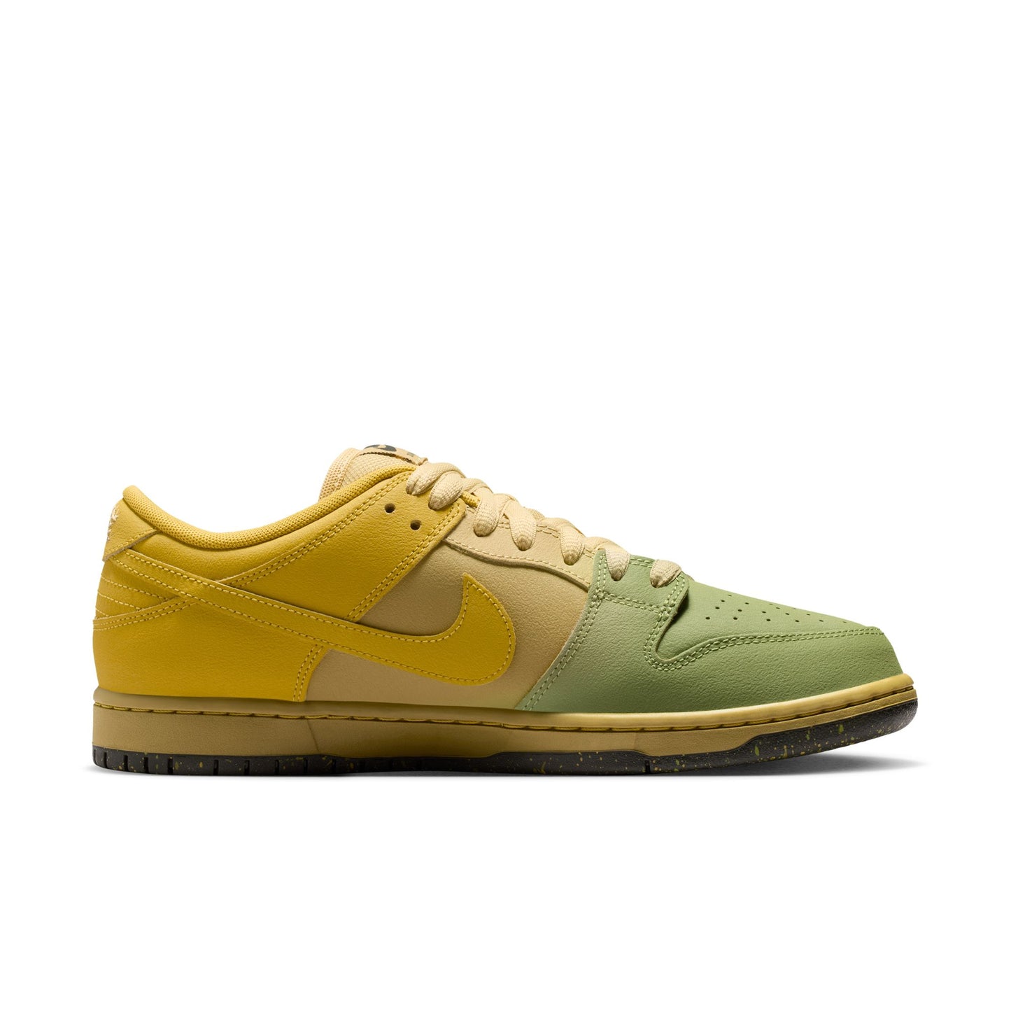 Nike SB Dunk Low Pro "Hatch Chili" Saffron Quartz / Saffron Quartz - Pear IO0427-300