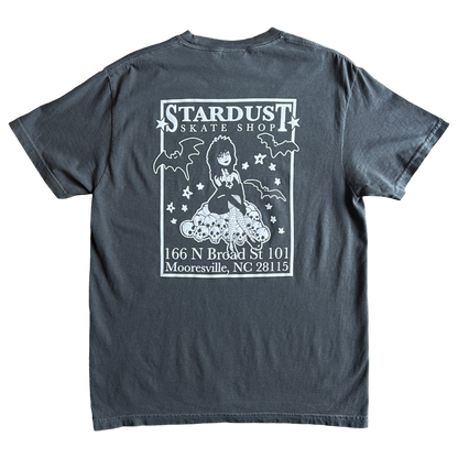 Stardust "Goth Girl" Garment-Dyed Tee 033.3 Pepper / White