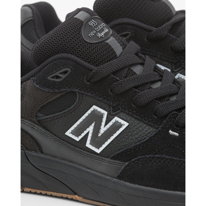 New Balance Numeric Andrew Reynolds 933 Black / Black NM933NAP